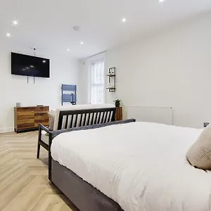Holiday home Mount, Bournemouth